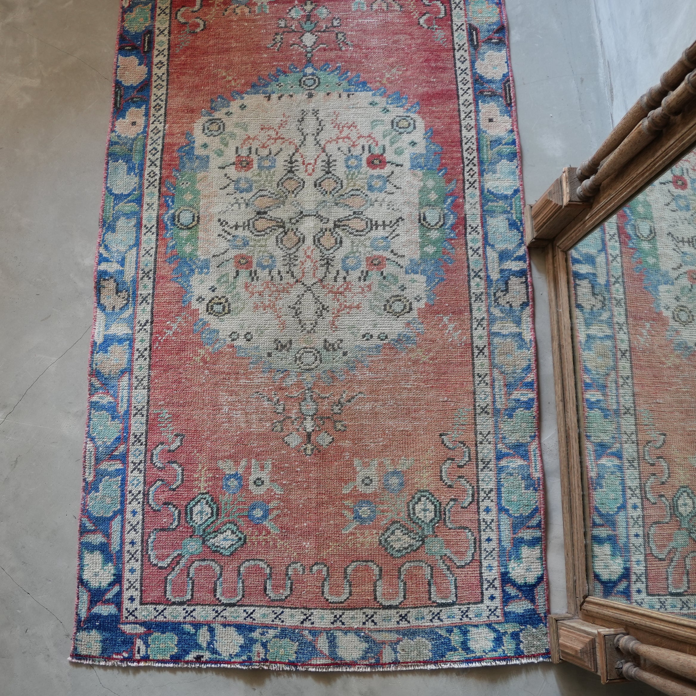 ヴィンテージ Guneyラグ Güney Vintage Rug 82 x 164 cm | Reve