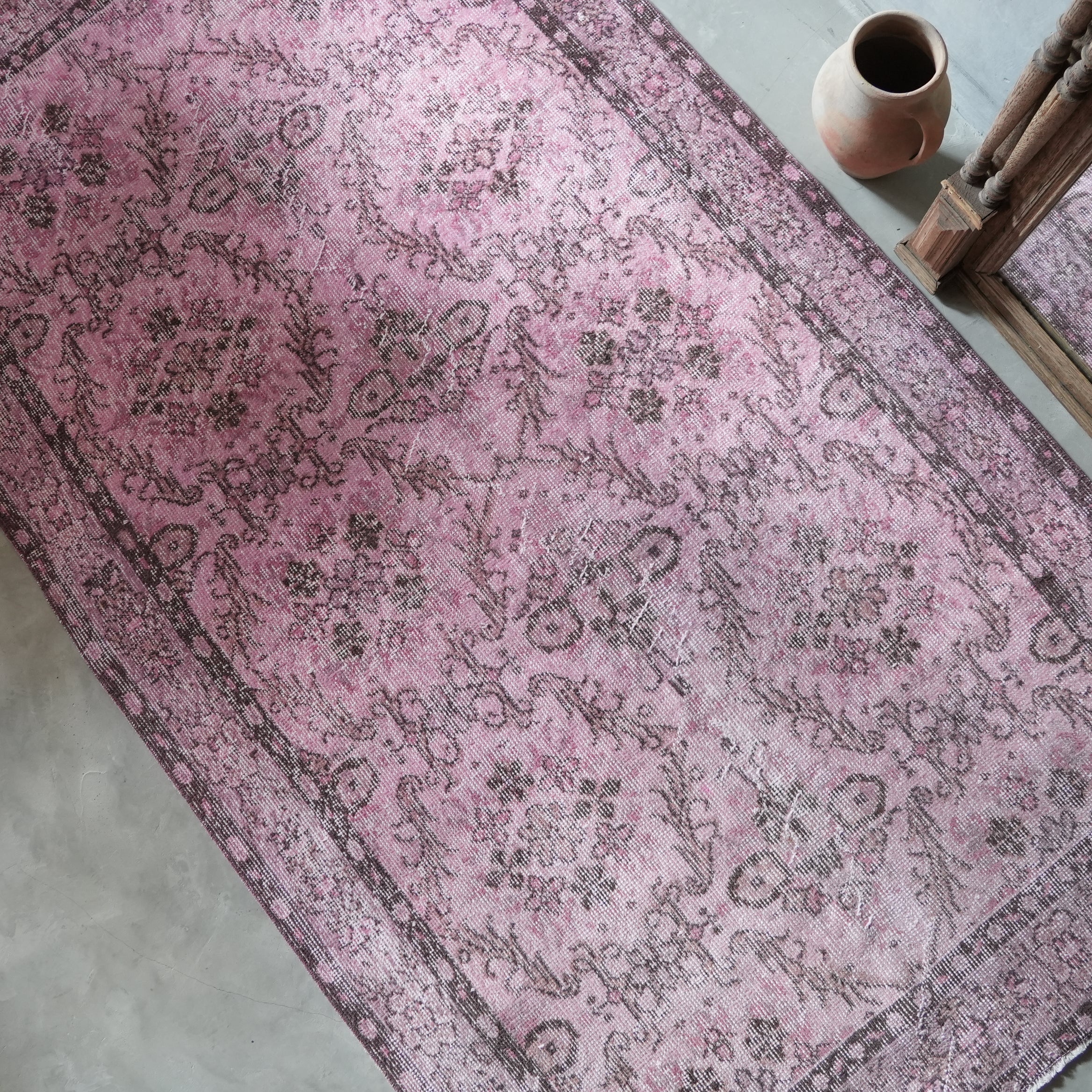 Turkish Vintage Rug | Reve