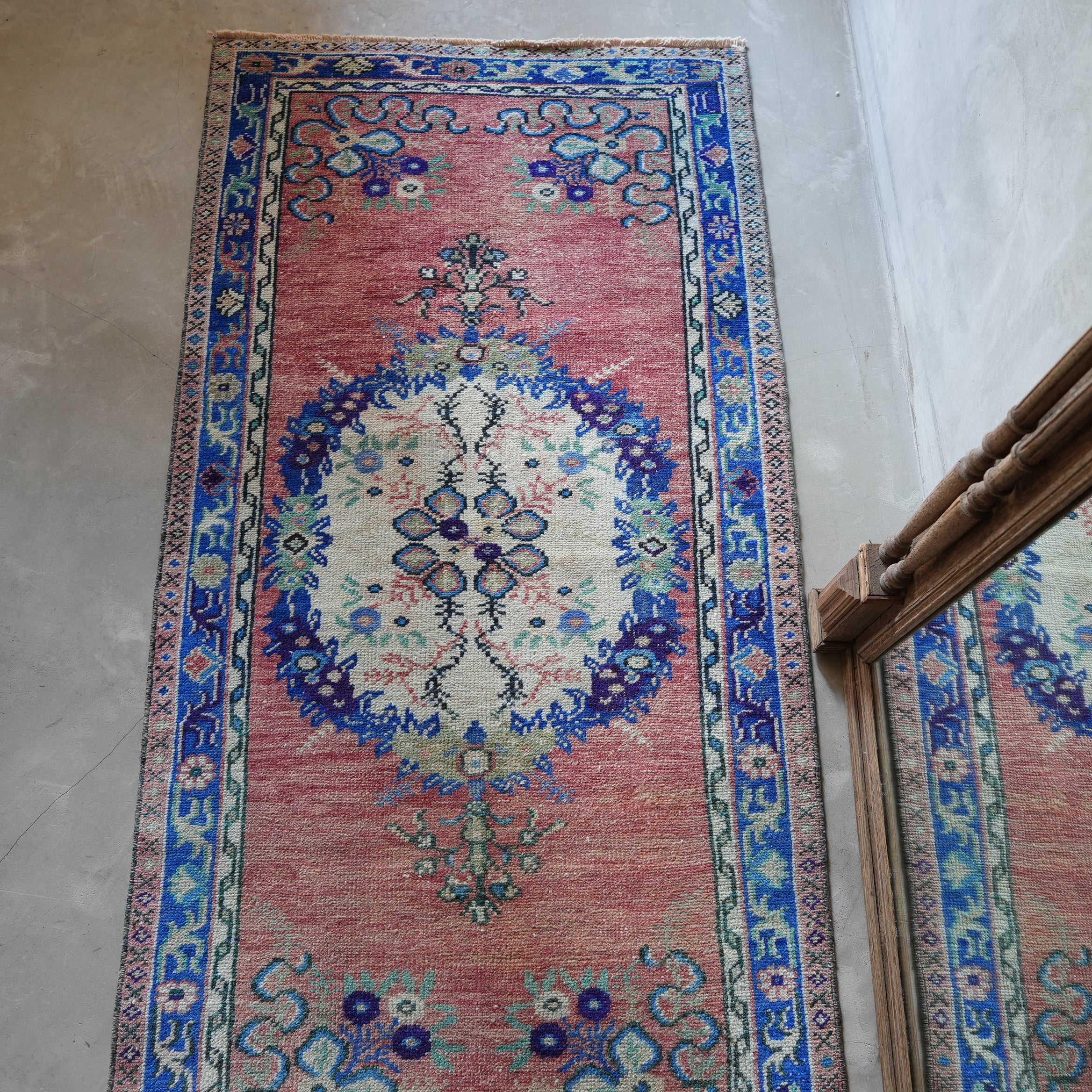 ヴィンテージ Guneyラグ Güney Vintage Rug 82 x 164 cm | Reve