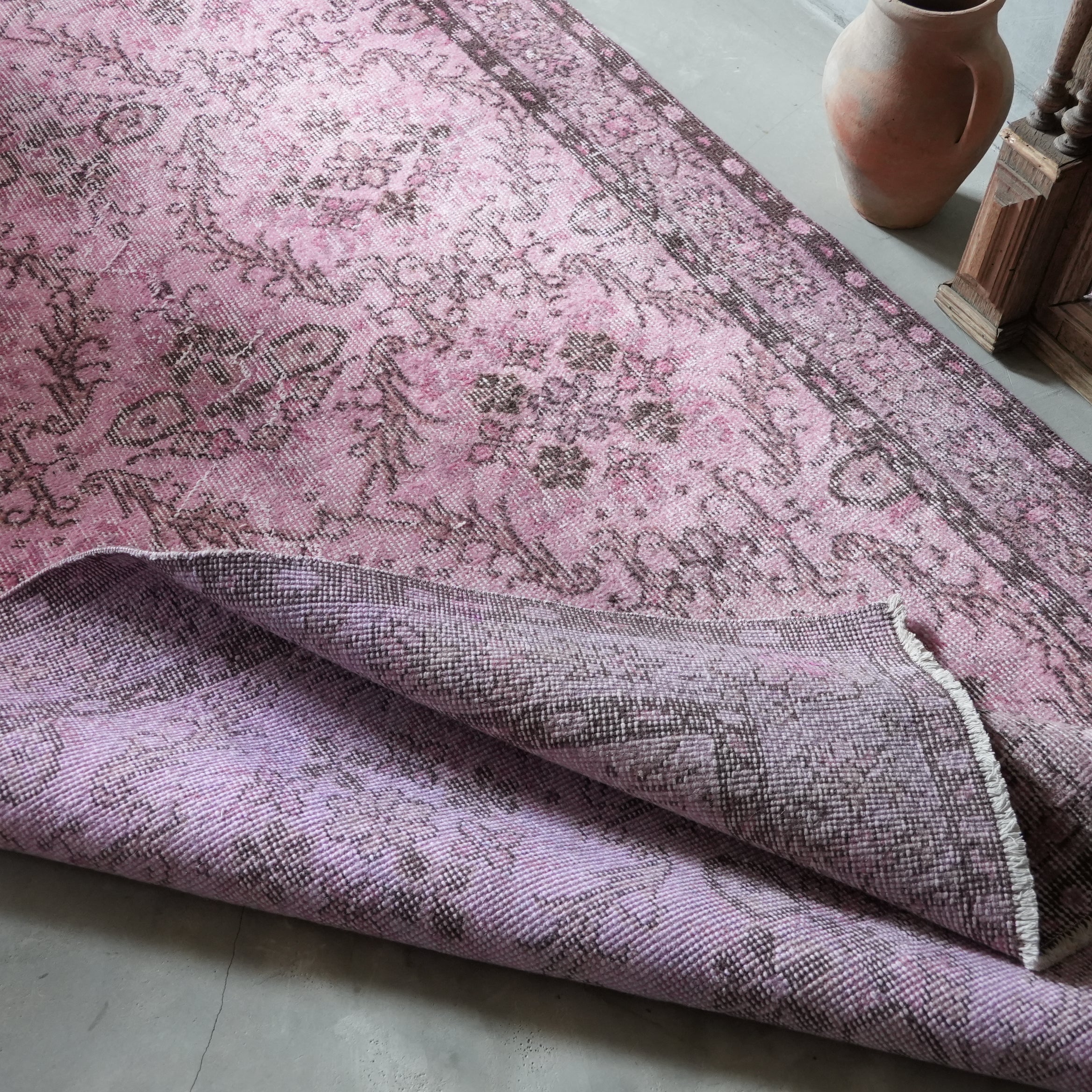 Turkish Vintage Rug | Reve