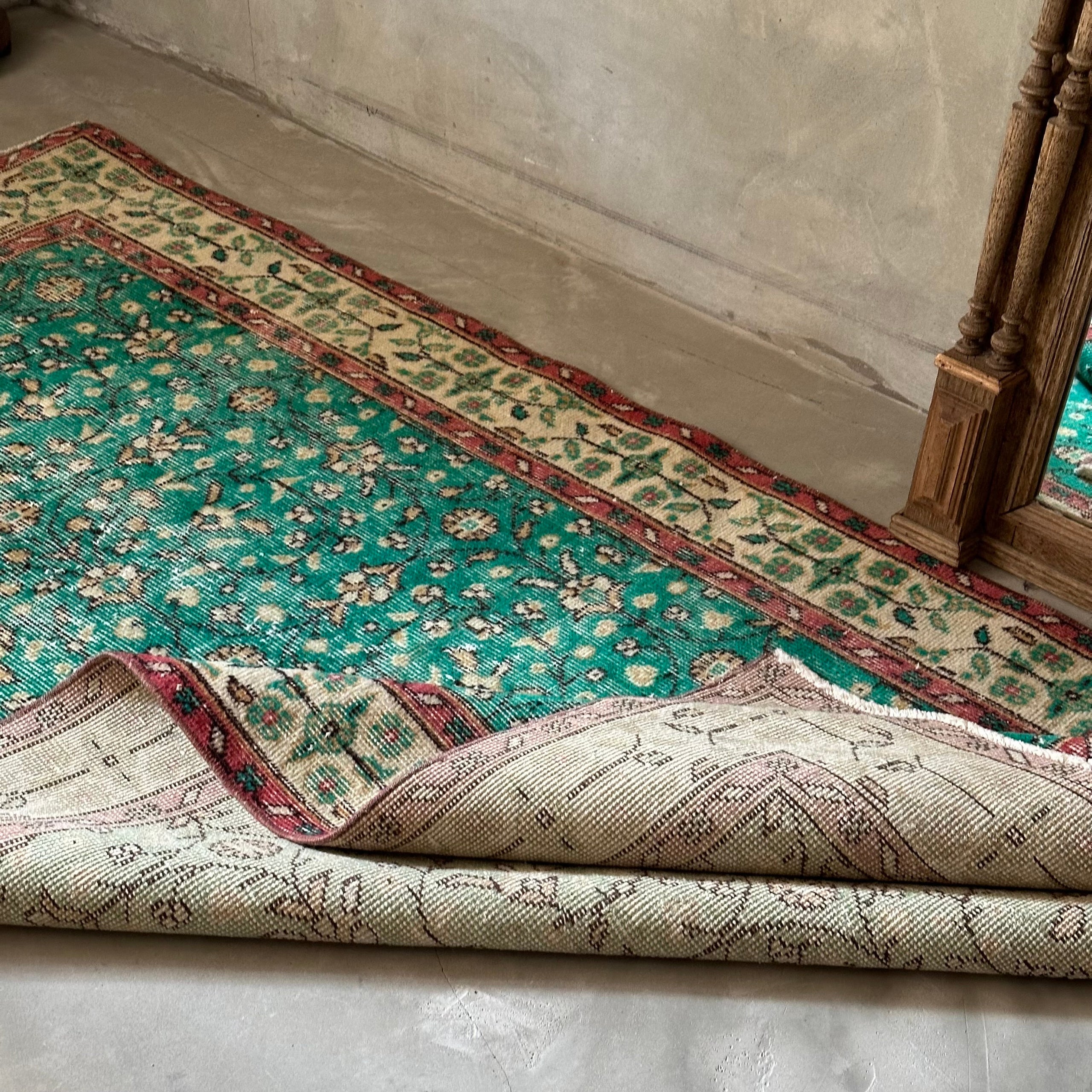 トルコ ヴィンテージラグ Old Turkish Vintage Rug 【公式通販】